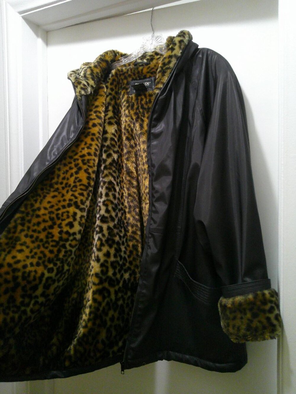 Prelude Black Jacket w Leopard Print trim, hood & lining ~ Size XL 18/20